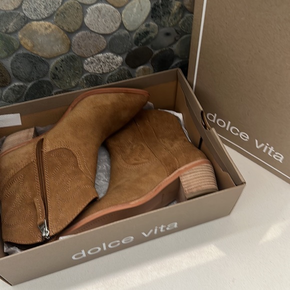 New Dolce Vida Ankle Booties - Picture 11 of 11